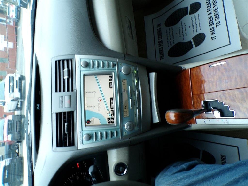 Toyota Camry 4dr Sdn V6 Auto XLE (Natl) 2009