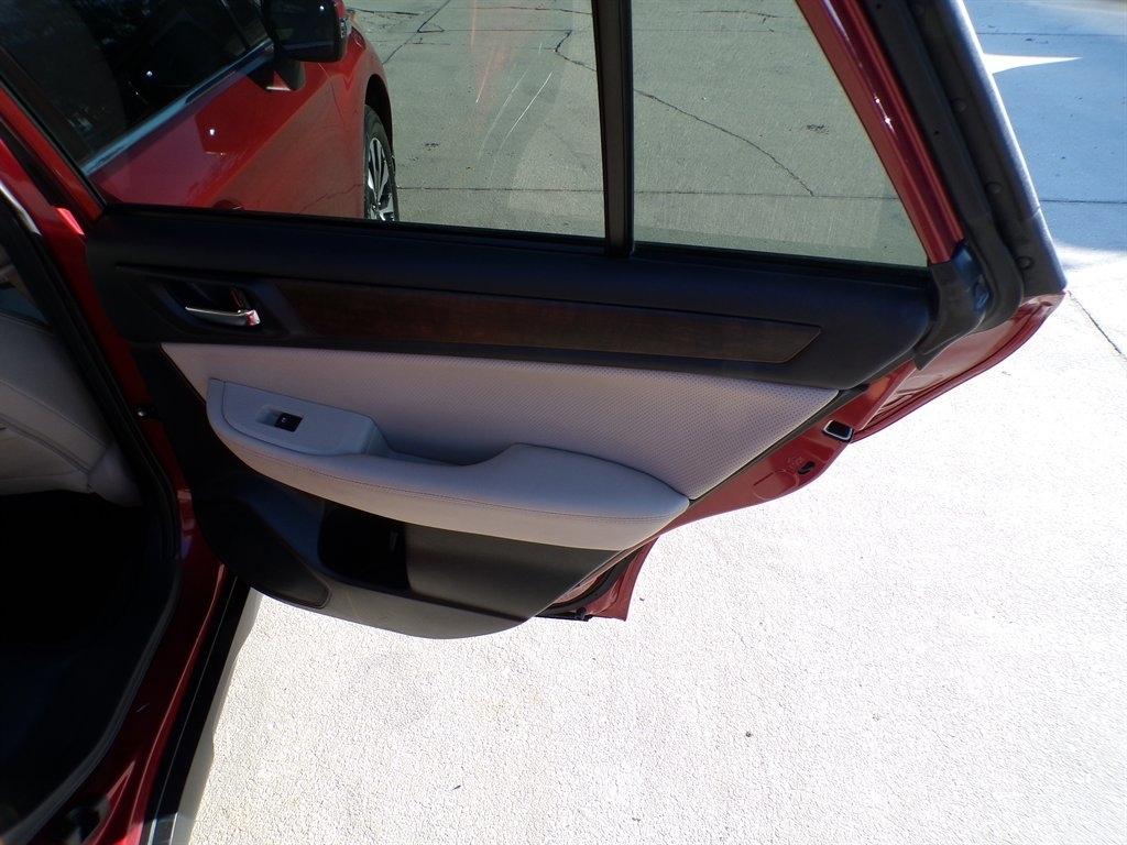 Subaru Outback 3.6R Limited 2017