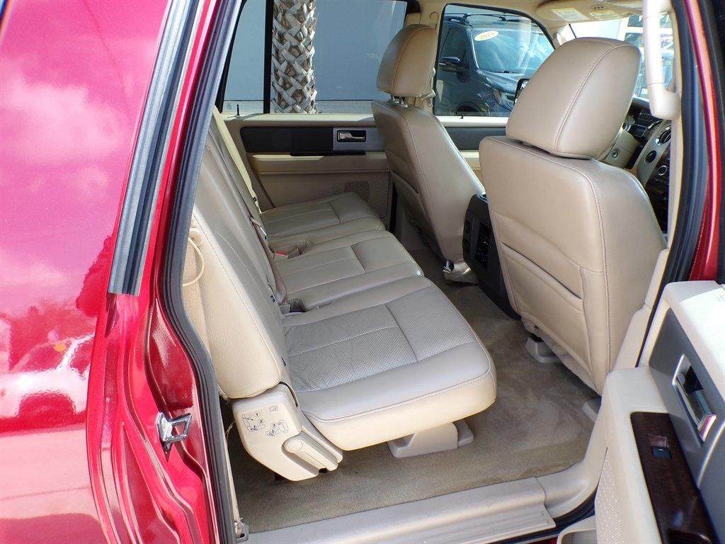 Ford Expedition EL 4WD 4dr King Ranch 2014