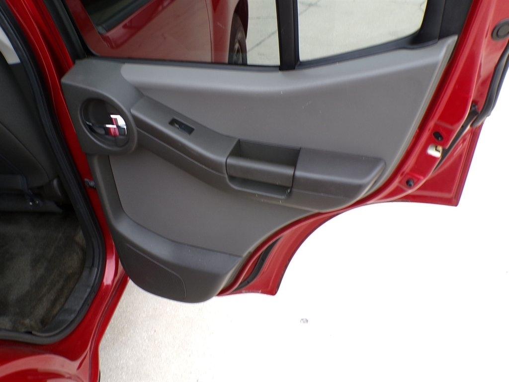 Nissan Xterra 2WD 4dr Auto X 2011