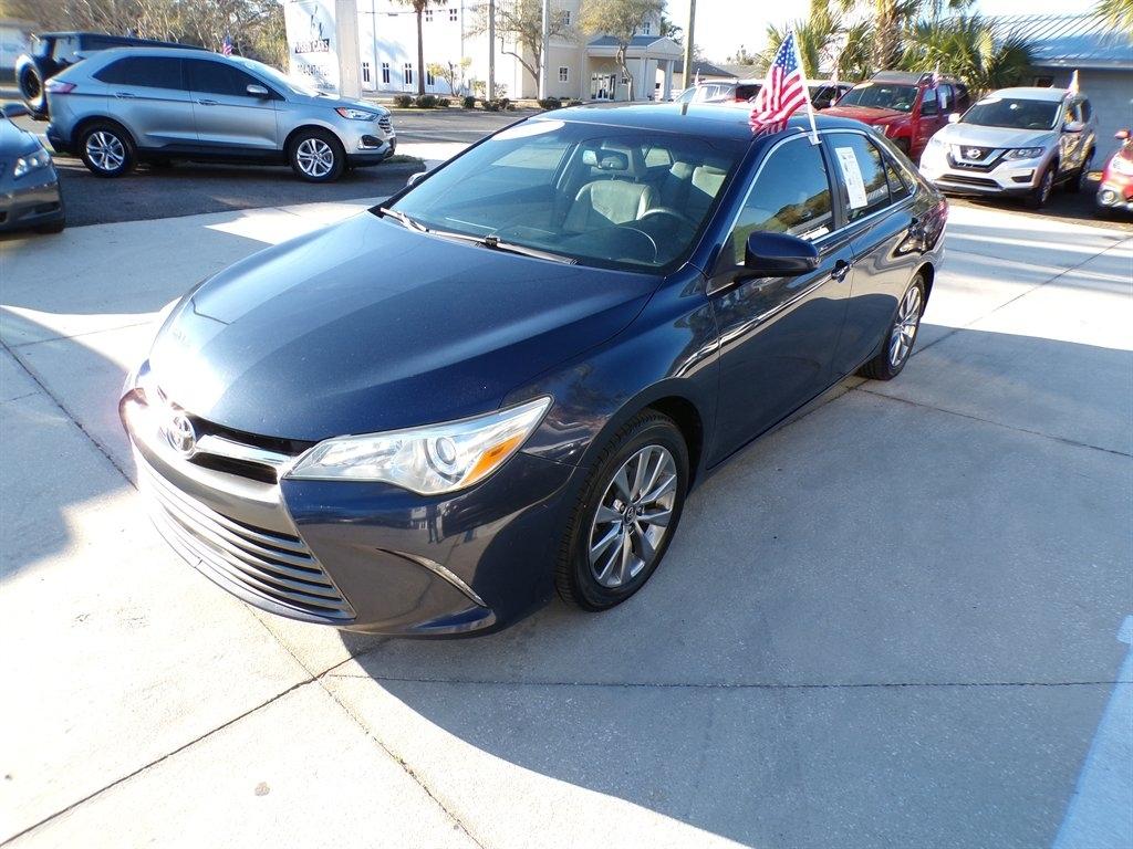 Toyota Camry XLE Auto (Natl) 2017