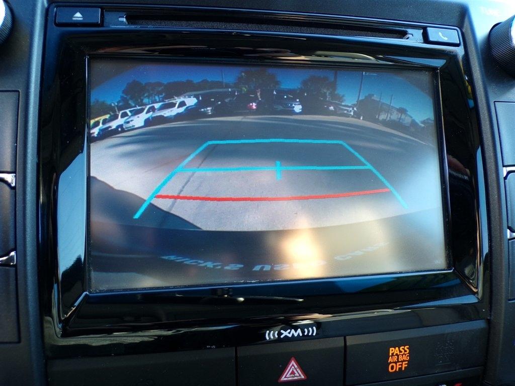 Toyota Camry XLE Auto (Natl) 2017