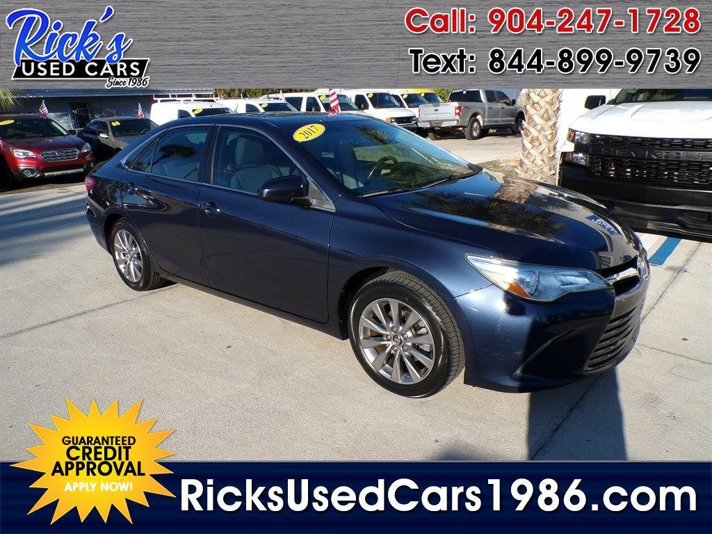 Toyota Camry XLE Auto (Natl) 2017