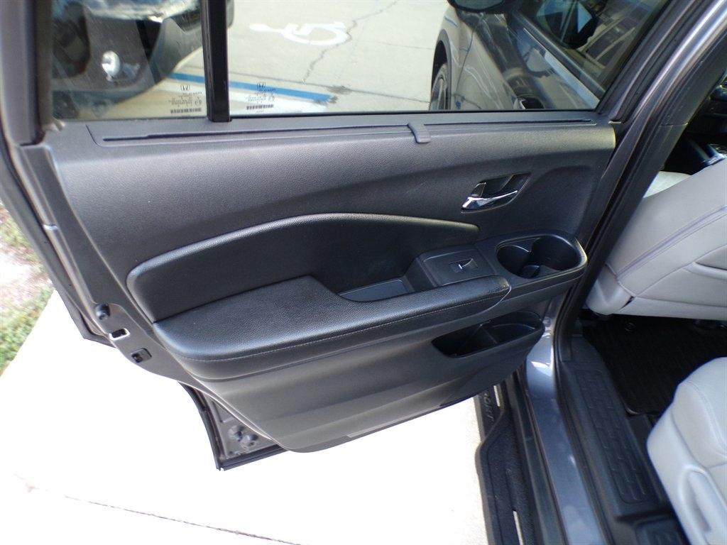 Honda Passport Touring FWD 2019