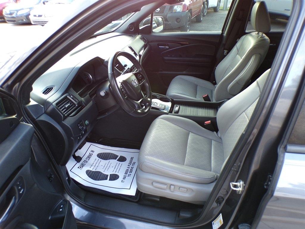 Honda Passport Touring FWD 2019