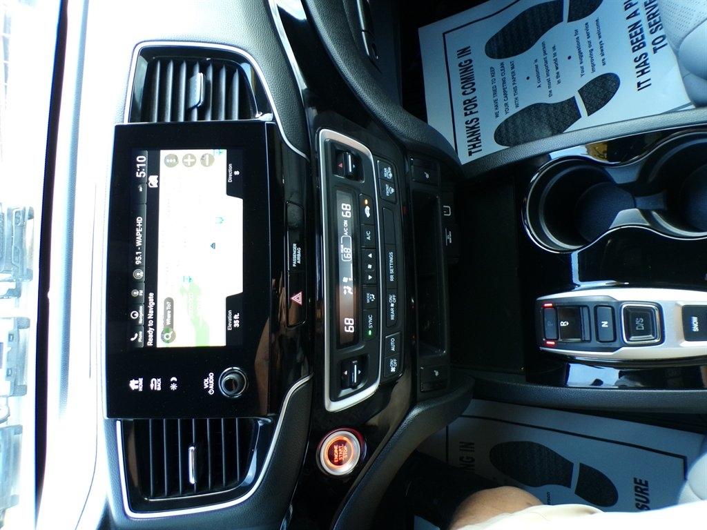 Honda Passport Touring FWD 2019