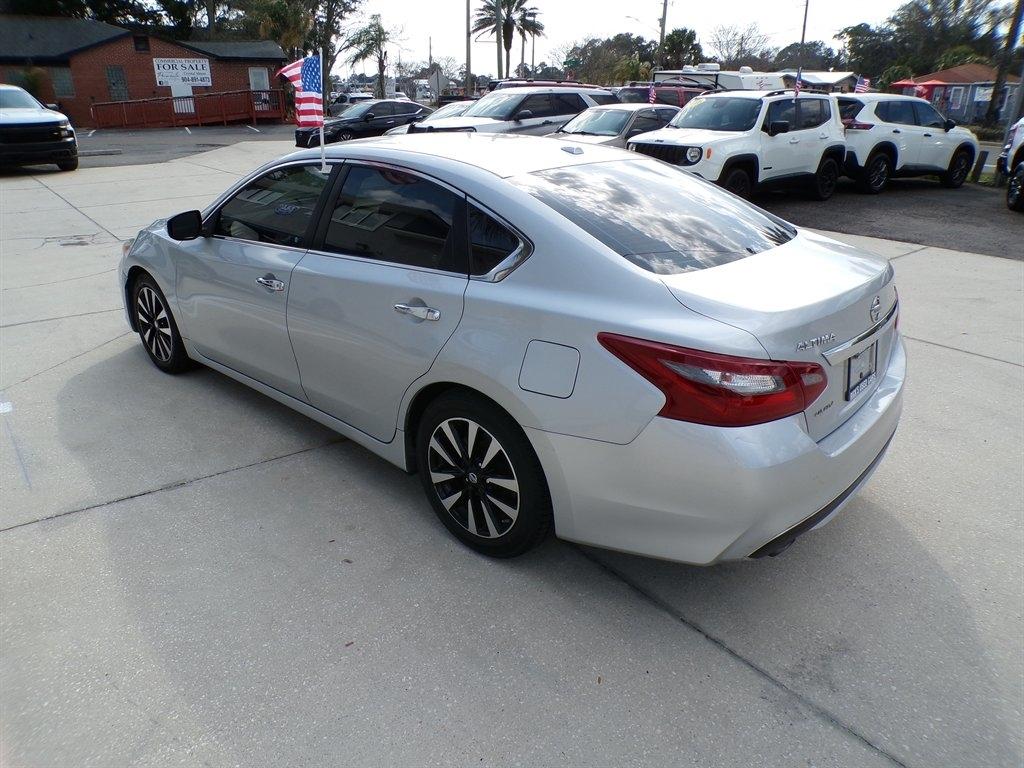 Nissan Altima 2.5 SL Sedan 2018
