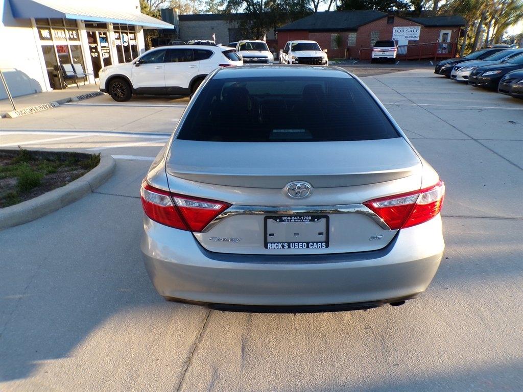 Toyota Camry SE 4D Sedan 2017