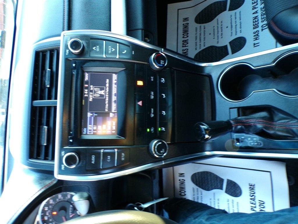 Toyota Camry SE 4D Sedan 2017