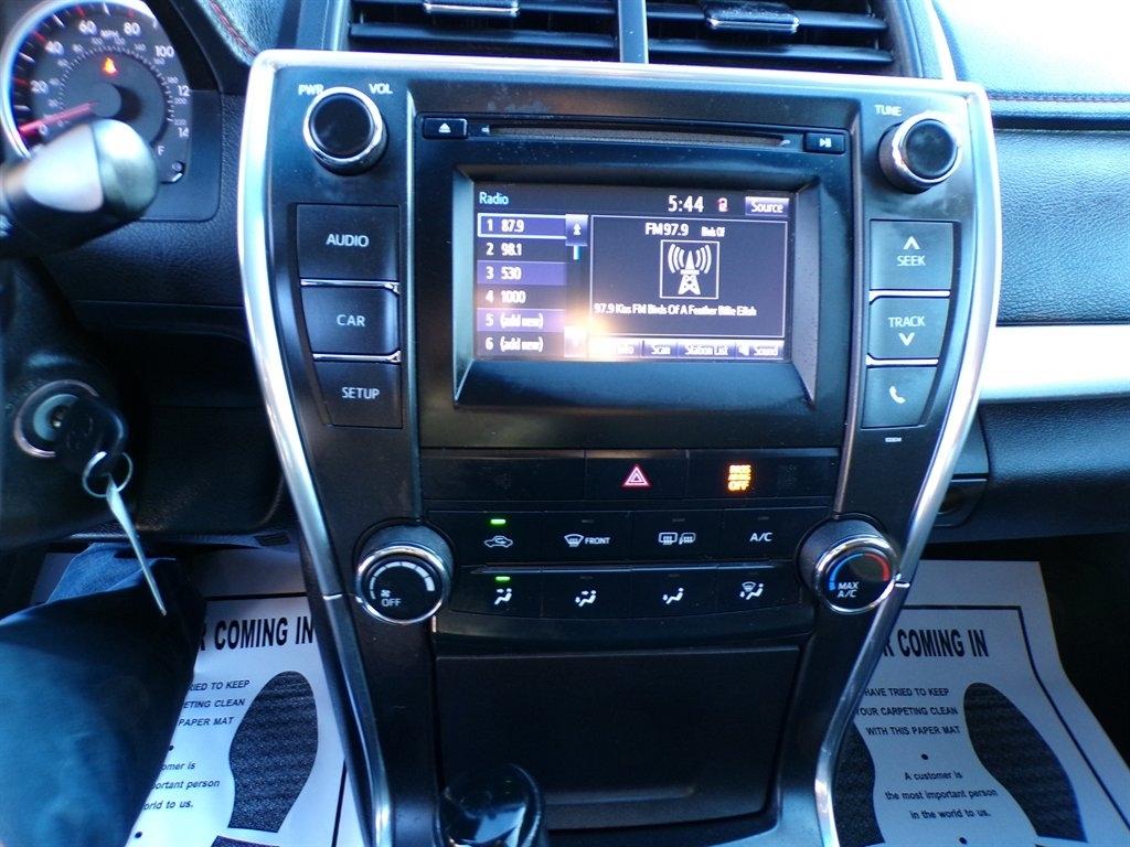 Toyota Camry SE 4D Sedan 2017