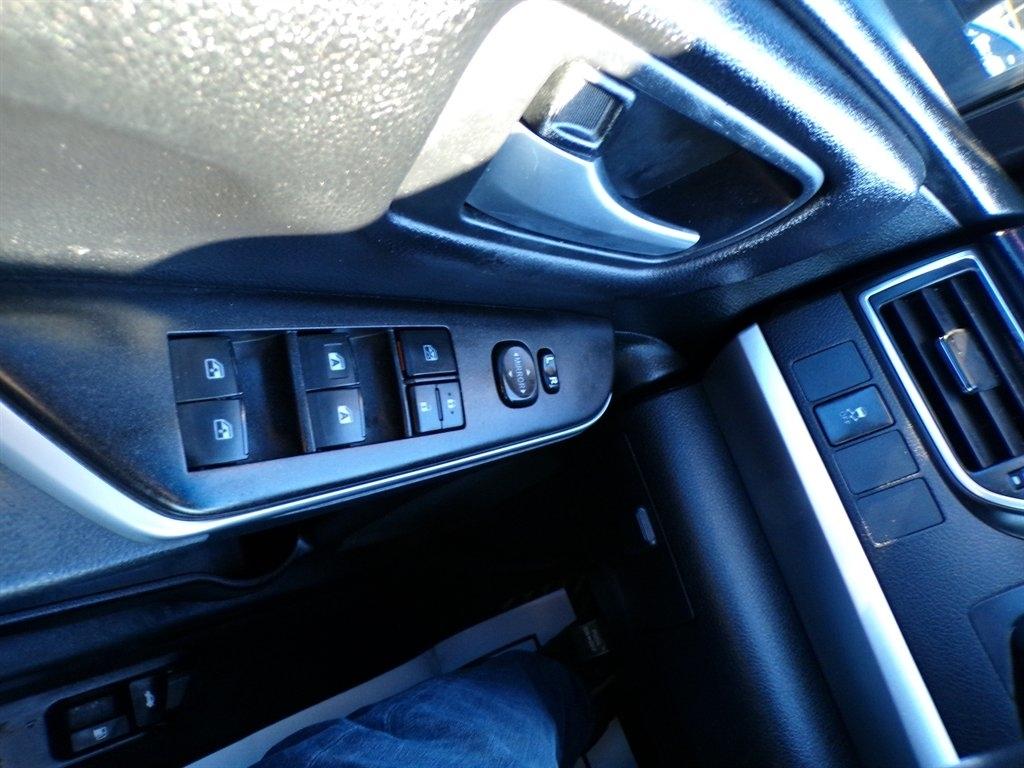 Toyota Camry SE 4D Sedan 2017