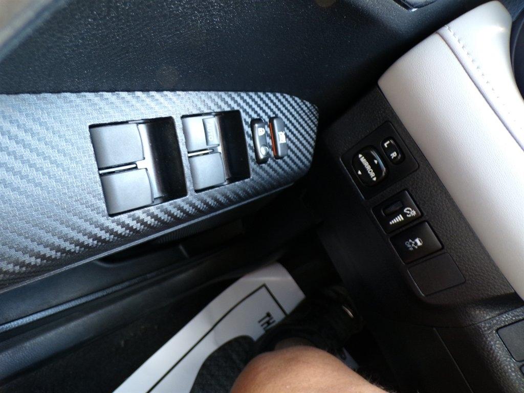 Toyota RAV4 FWD 4dr XLE (Natl) 2014