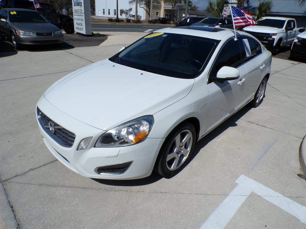 Volvo S60 4dr Sdn T5 AWD 2013