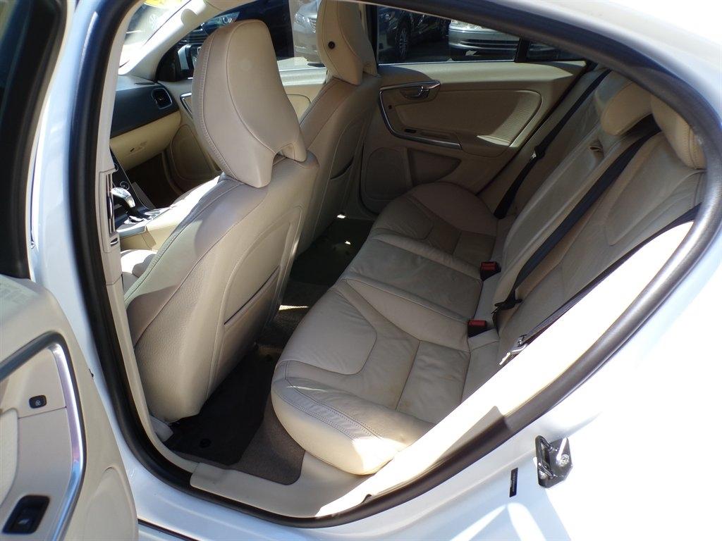 Volvo S60 4dr Sdn T5 AWD 2013