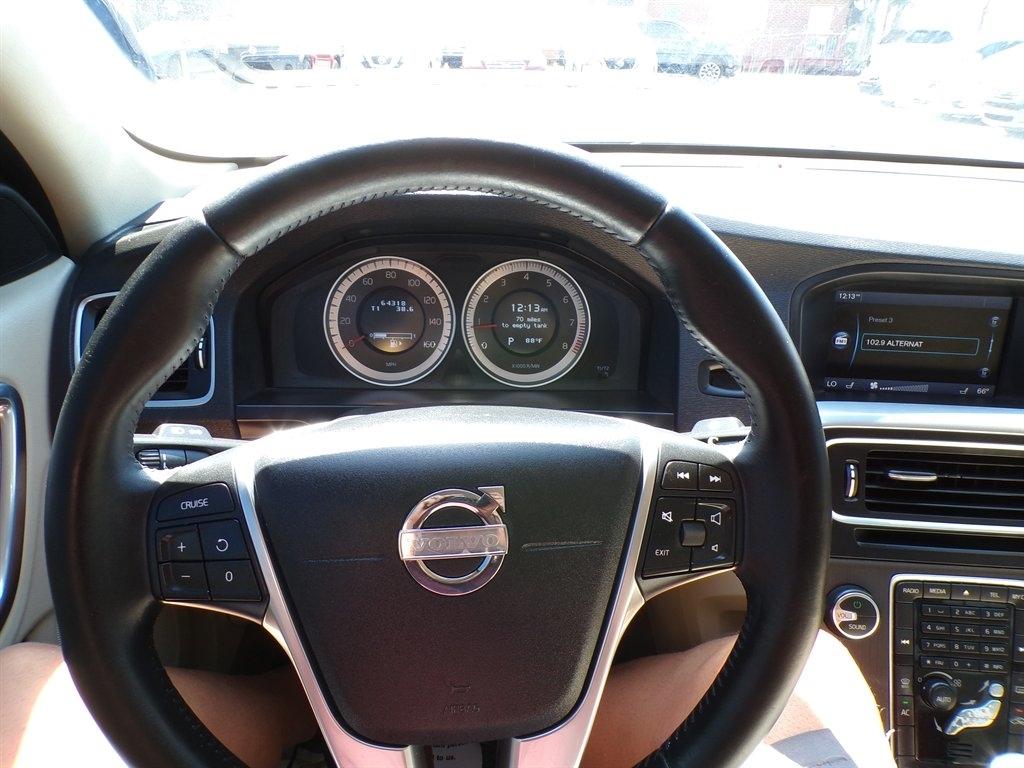 Volvo S60 4dr Sdn T5 AWD 2013