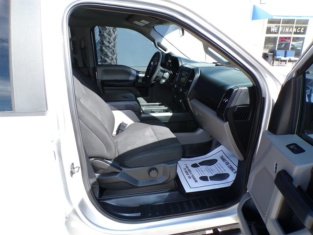 Ford F-150 4WD SuperCrew 145" STX 2018