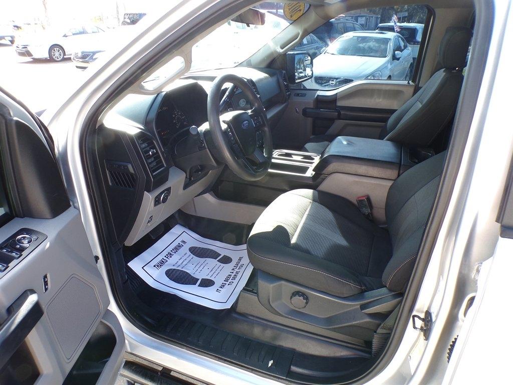 Ford F-150 4WD SuperCrew 145" STX 2018