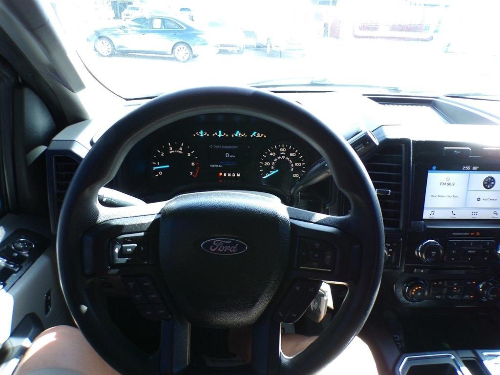 Ford F-150 4WD SuperCrew 145" STX 2018