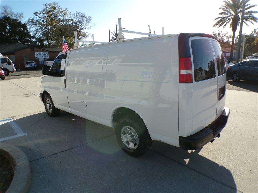 Chevrolet Express Cargo Van RWD 2500 135" 2018