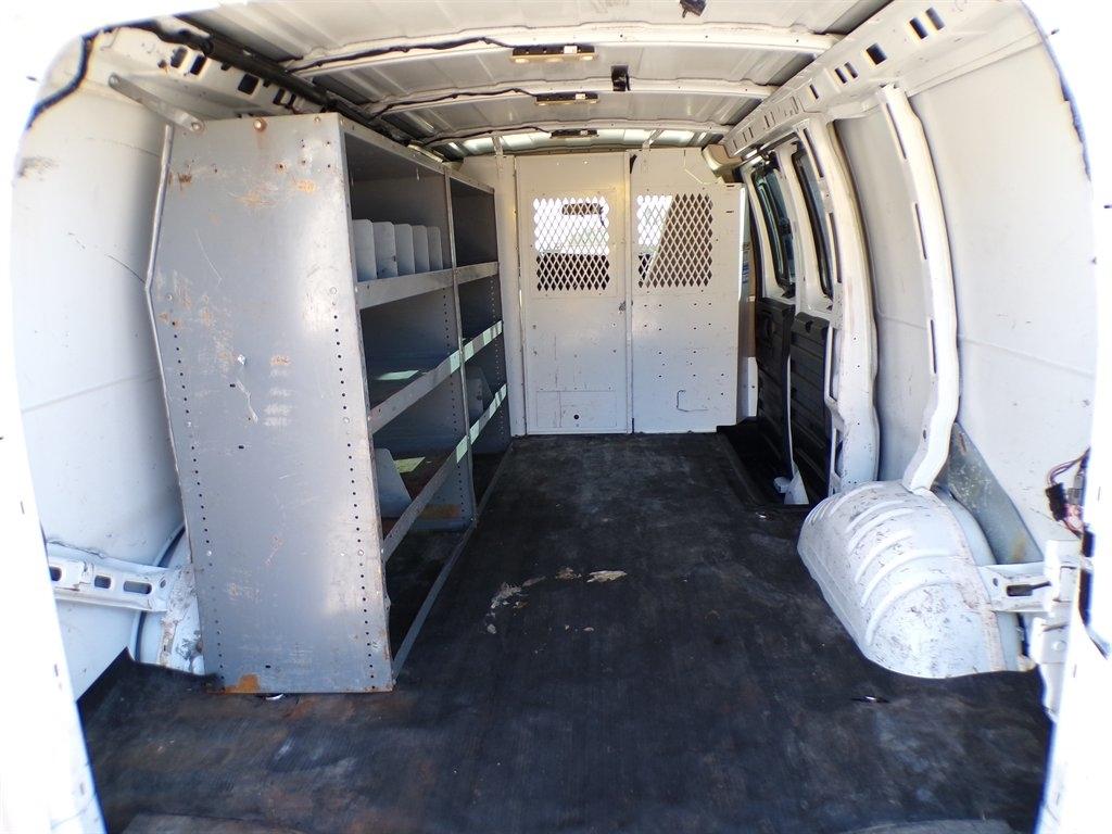 Chevrolet Express Cargo Van RWD 2500 135" 2018