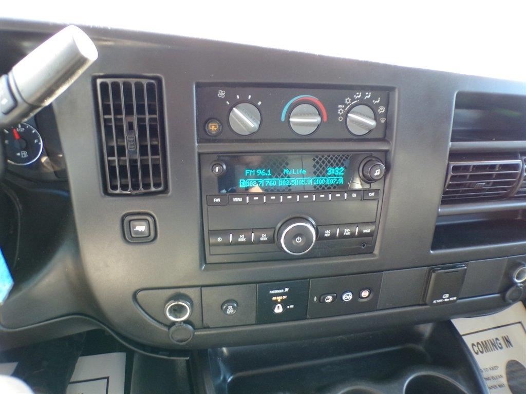 Chevrolet Express Cargo Van RWD 2500 135" 2018