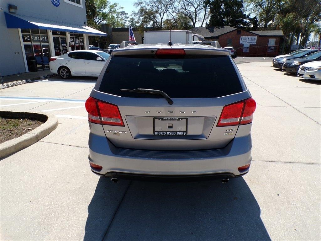 Dodge Journey FWD 4dr SXT 2015