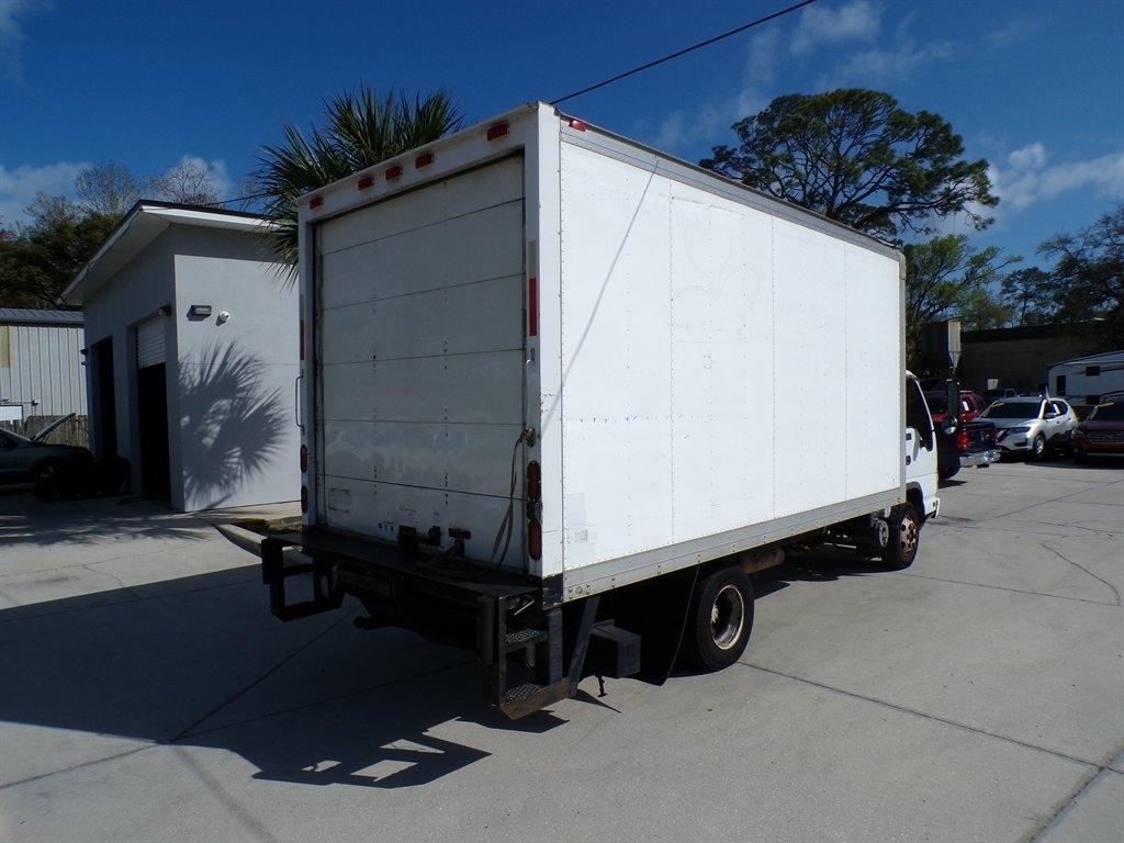 Isuzu W4S042 NPR HD DSL REG 109" WB 14500 GVWR AT OBT AIR PWL 2006