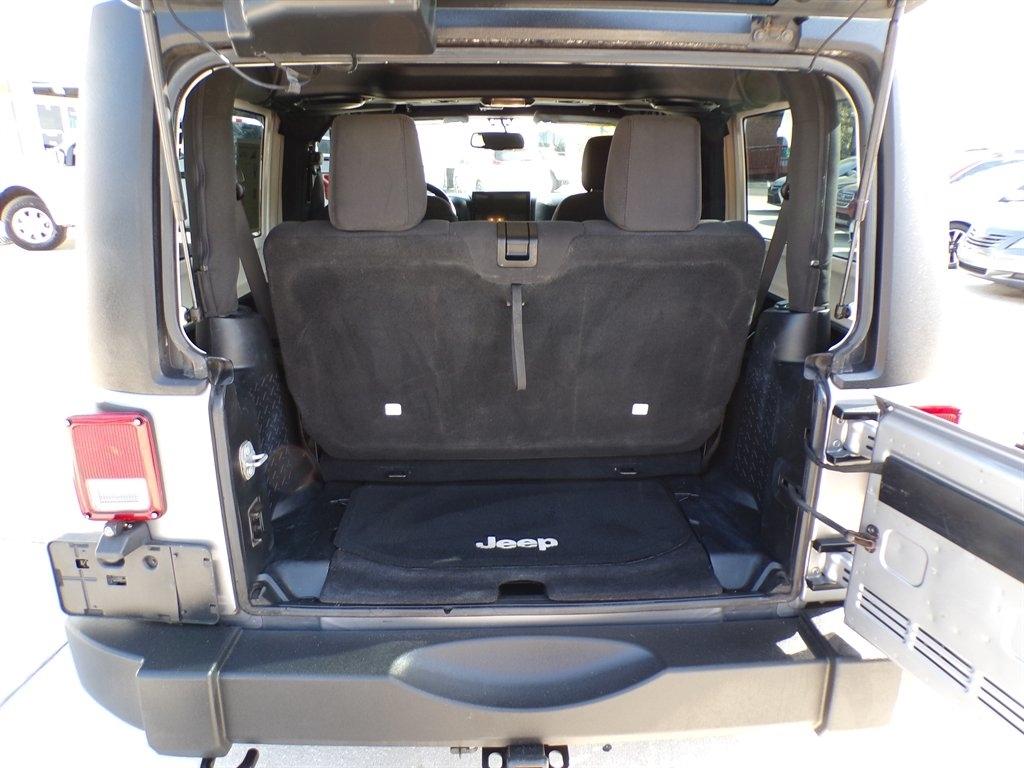 Jeep Wrangler 4WD 2dr Sport 2014