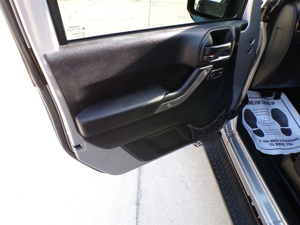 Jeep Wrangler 4WD 2dr Sport 2014