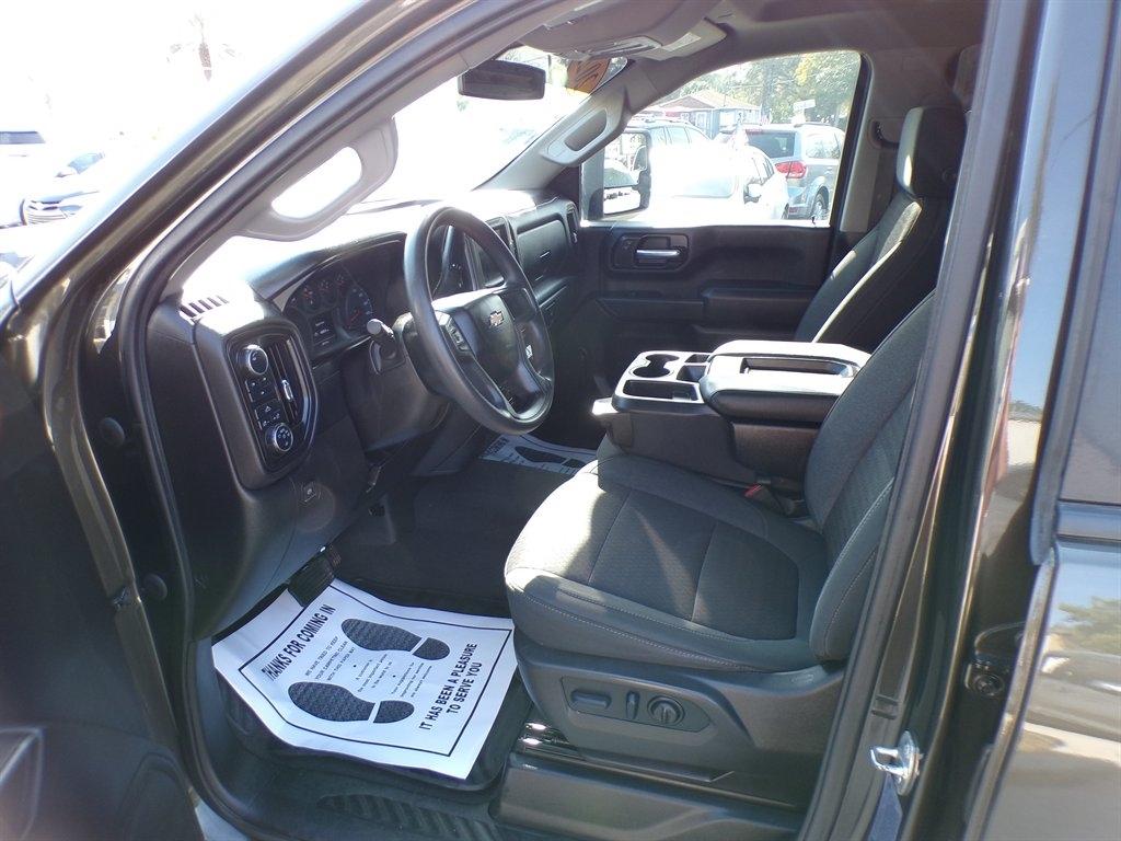 Chevrolet Silverado 2500HD 4WD Crew Cab 159" Custom 2022