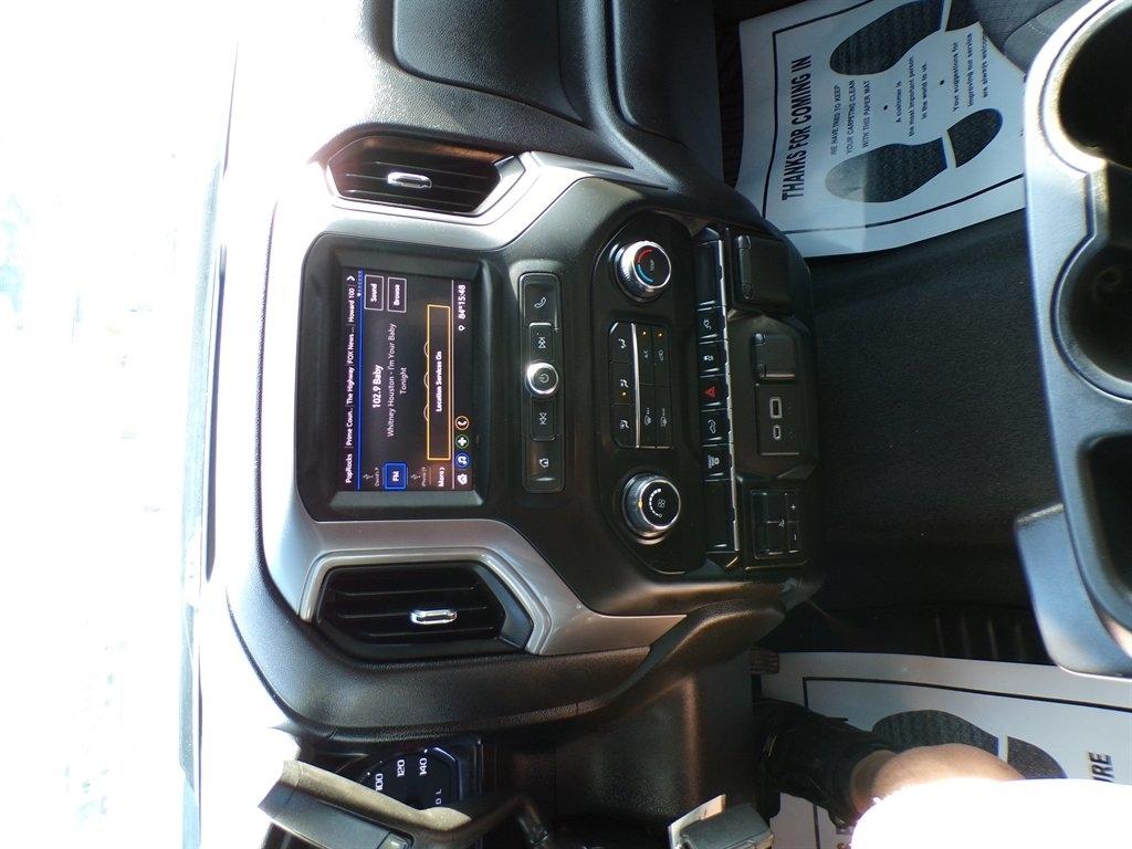 Chevrolet Silverado 2500HD 4WD Crew Cab 159" Custom 2022