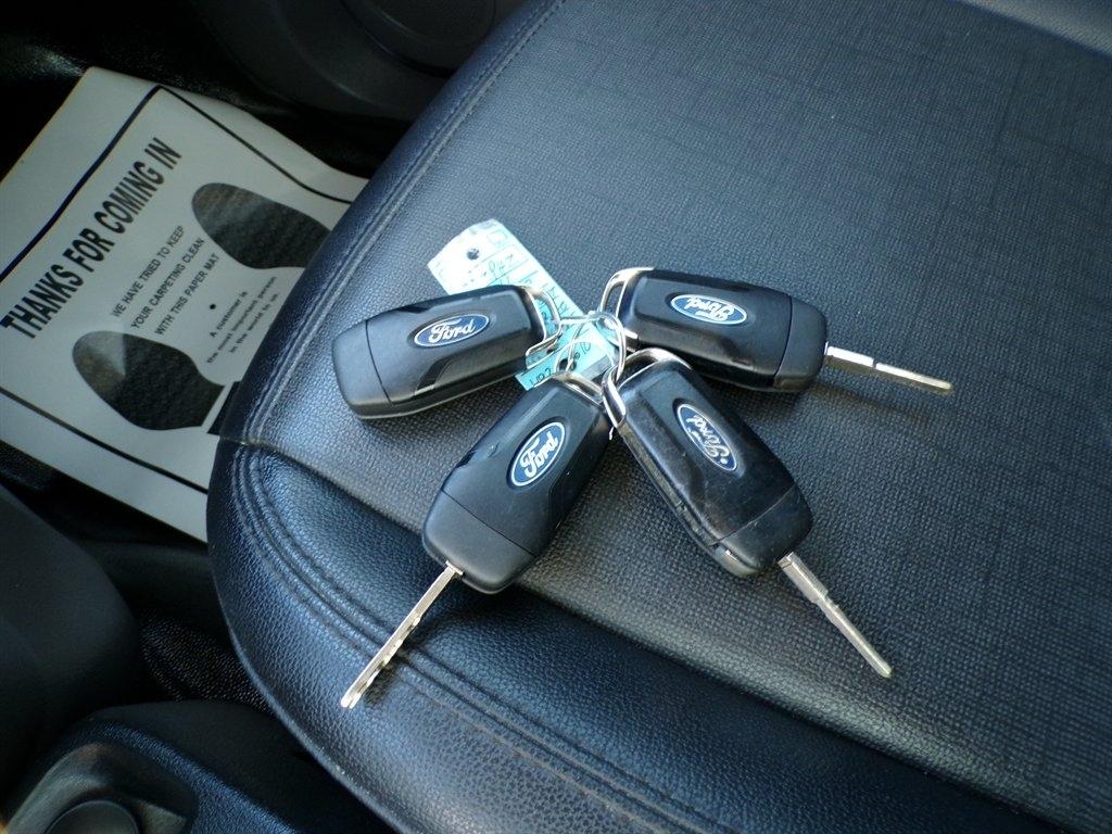 Ford Transit Connect Van XL LWB w/Rear Symmetrical Doors 2021