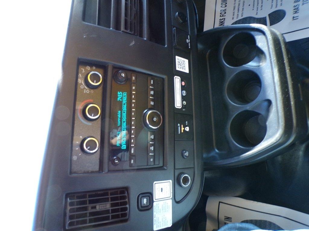 GMC Savana Commercial Cutaway 3500 Van 177" 2018