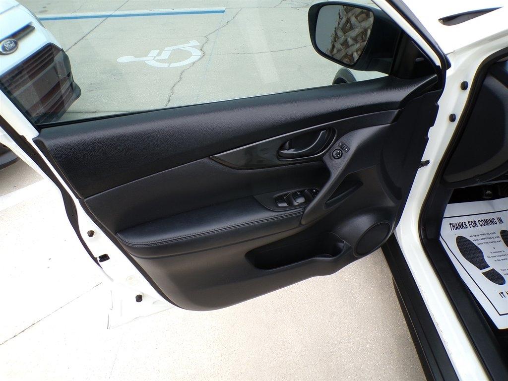 Nissan Rogue FWD S 2020