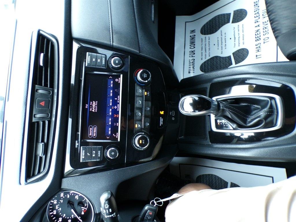 Nissan Rogue FWD S 2020