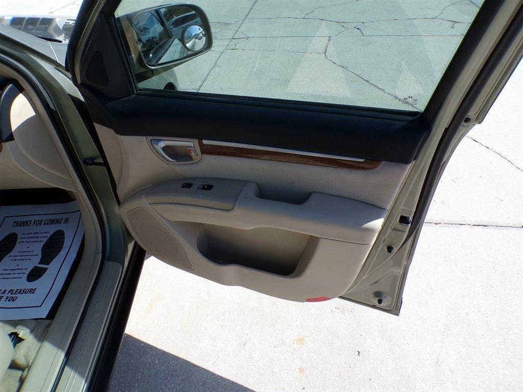 Hyundai Santa Fe FWD 4dr Auto SE 2009