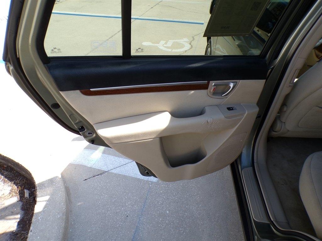 Hyundai Santa Fe FWD 4dr Auto SE 2009