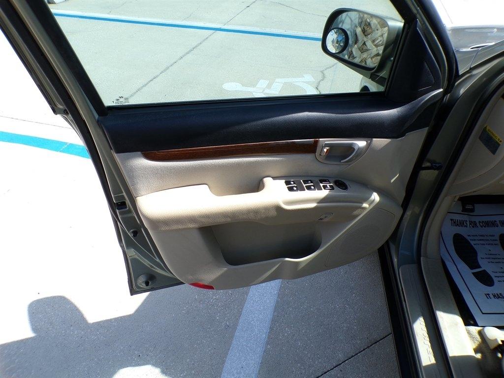 Hyundai Santa Fe FWD 4dr Auto SE 2009