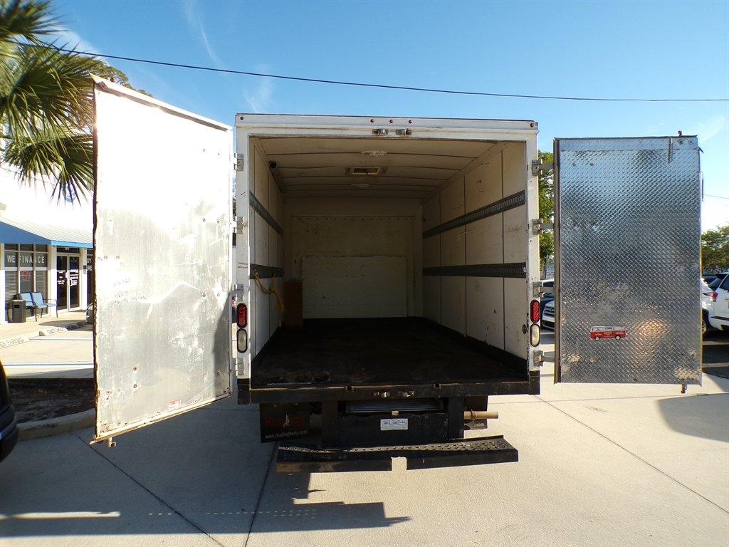 Ford Econoline Commercial Cutaway E-350 Super Duty 138" 5-Spd SRW 2012