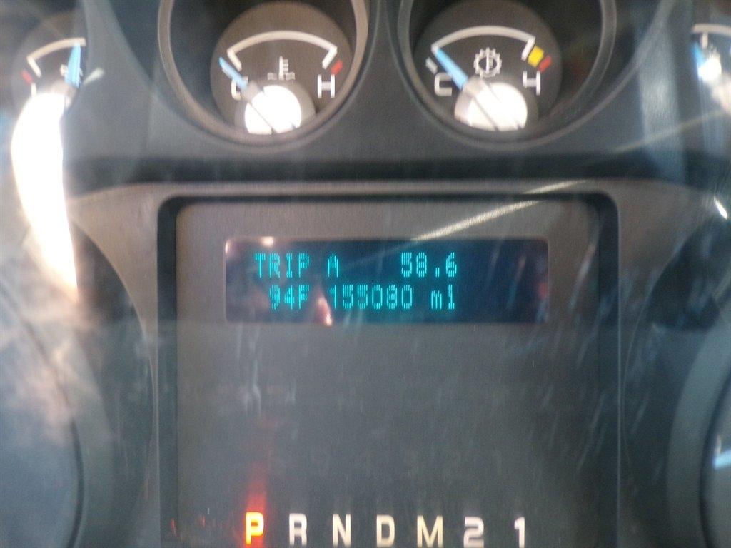 Ford Super Duty F-350 DRW 4WD Crew Cab 176" WB 60" CA XL 2014