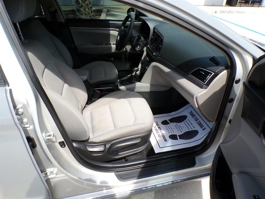 Hyundai Elantra SE 2.0L Auto (Ulsan) *Ltd Avail* 2017