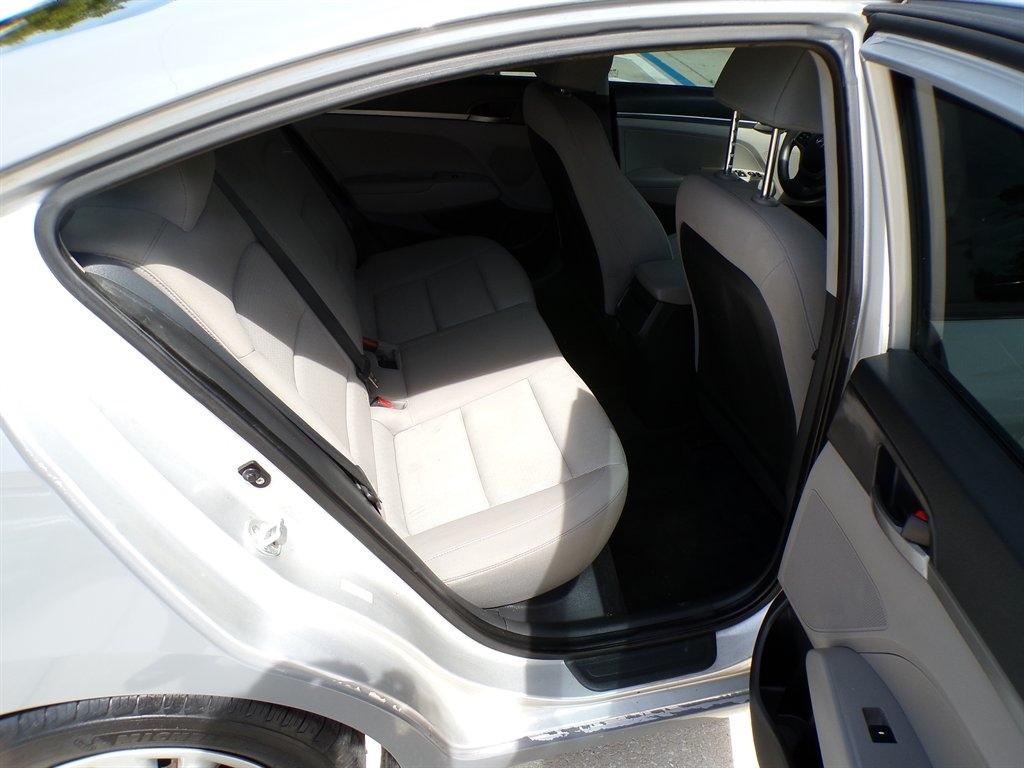 Hyundai Elantra SE 2.0L Auto (Ulsan) *Ltd Avail* 2017