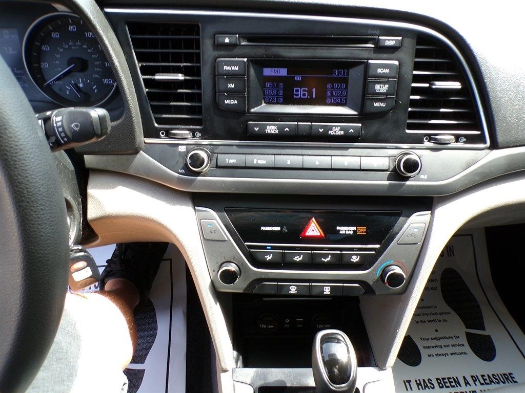 Hyundai Elantra SE 2.0L Auto (Ulsan) *Ltd Avail* 2017