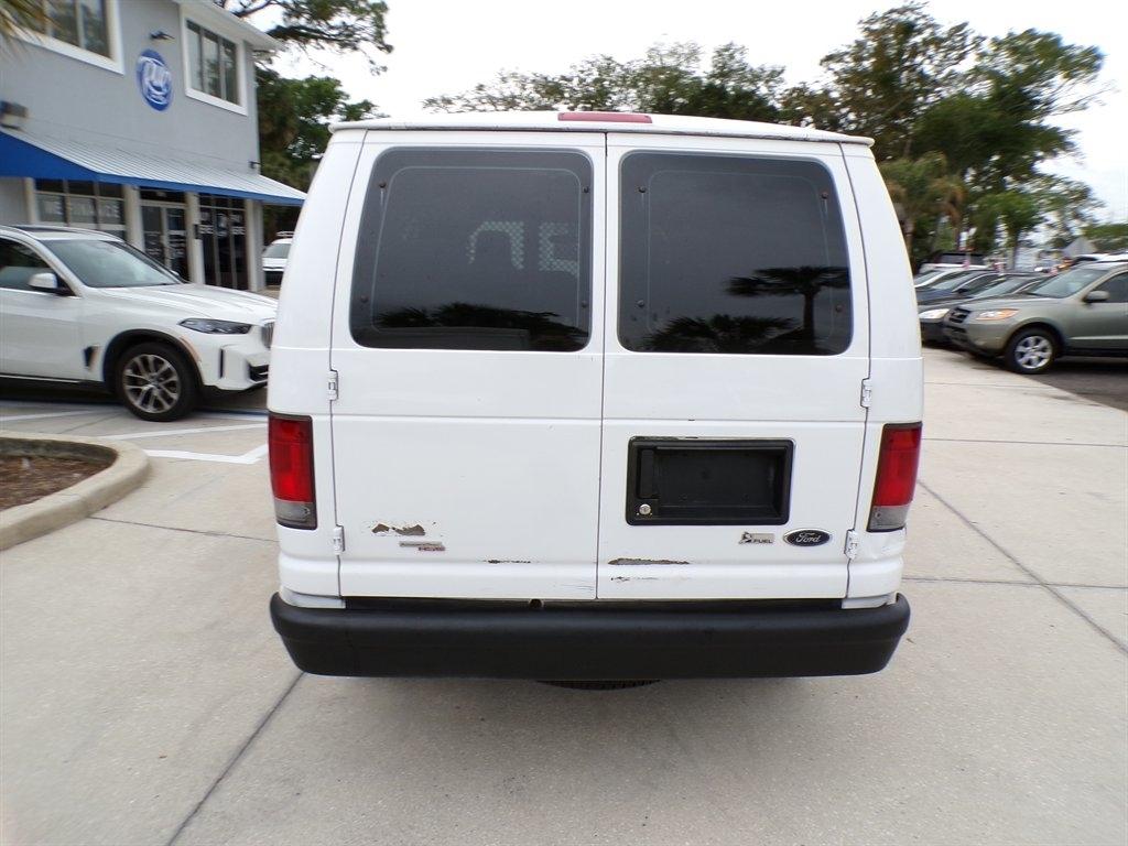 Ford Econoline Cargo Van E-250 Recreational 2011