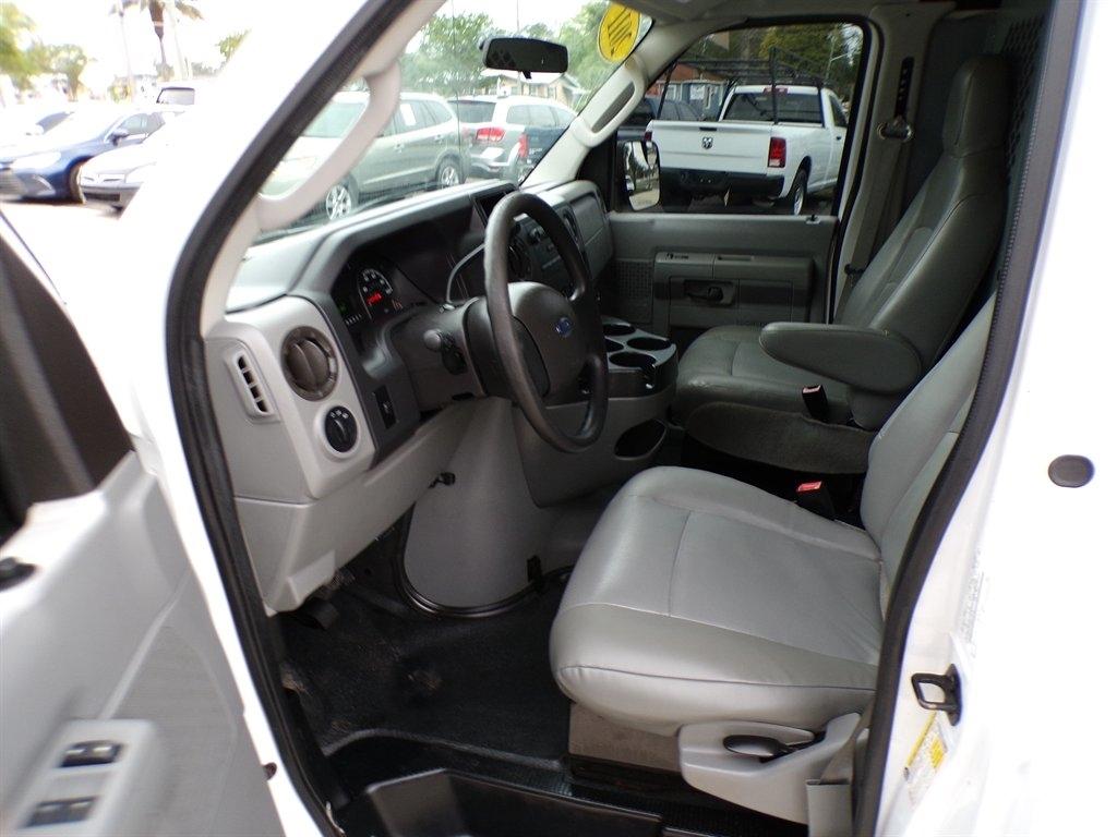 Ford Econoline Cargo Van E-250 Recreational 2011