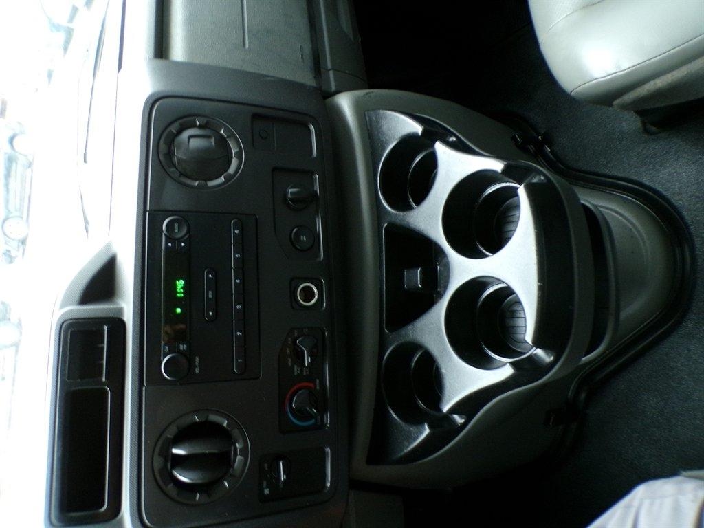 Ford Econoline Cargo Van E-250 Recreational 2011