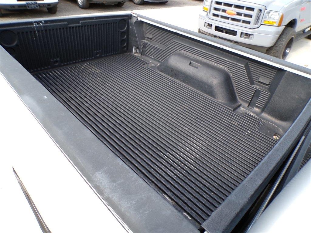 Dodge Dakota 2dr Club Cab 131 SLT 2006