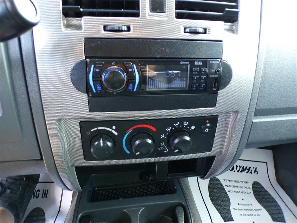 Dodge Dakota 2dr Club Cab 131 SLT 2006