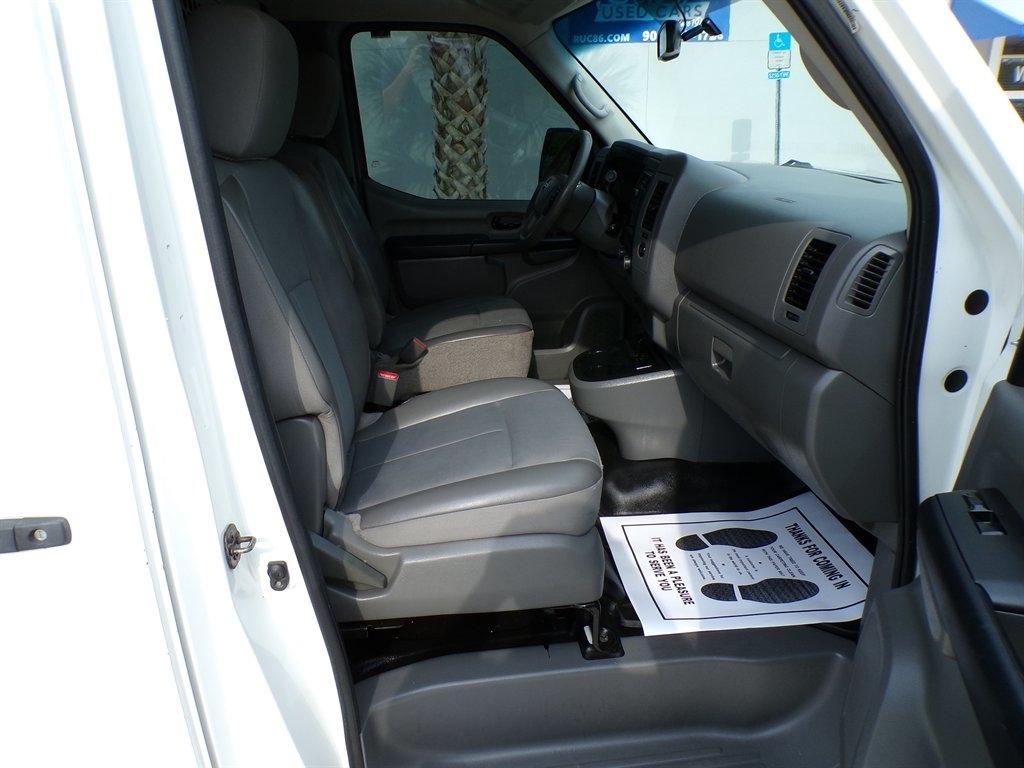 Nissan NV Standard Roof 1500 V6 S 2016