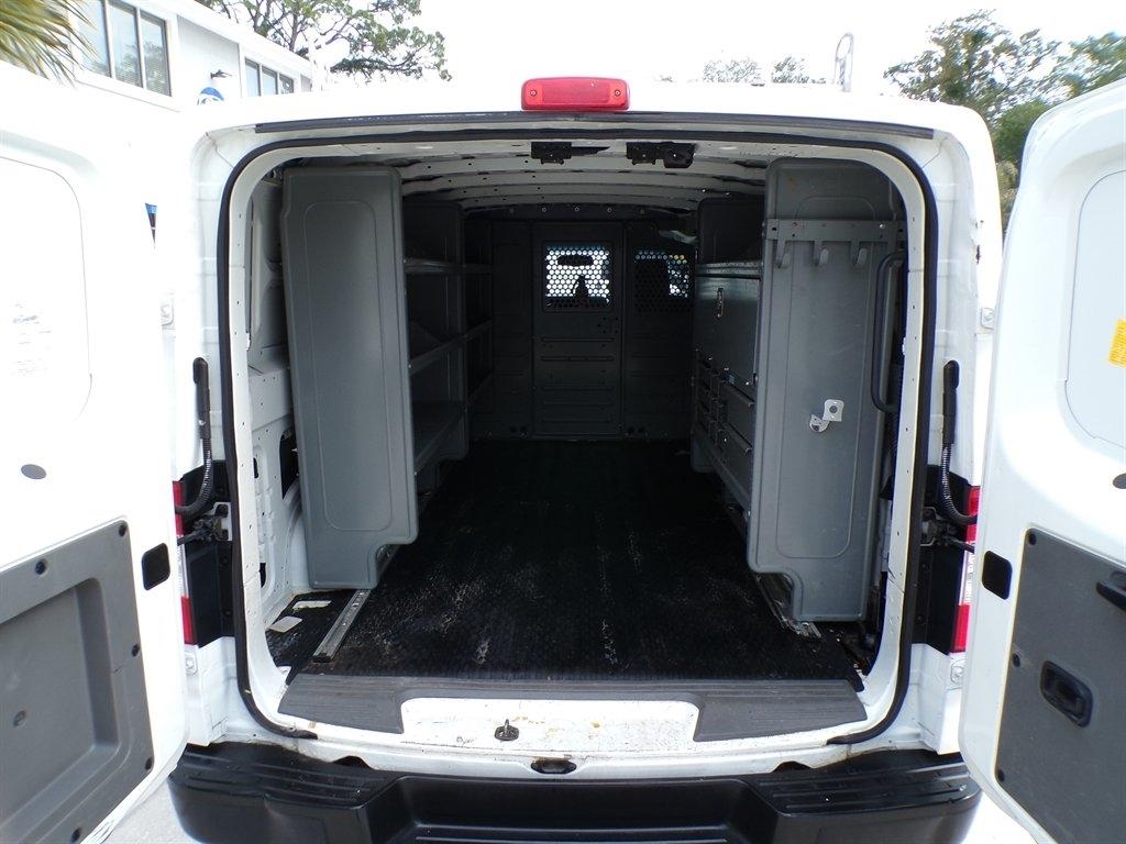 Nissan NV Standard Roof 1500 V6 S 2016